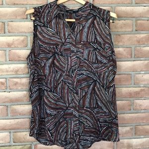 NWT Apt.9 size L, print sleeveless blouse